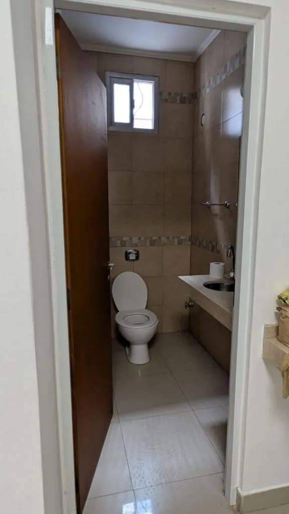 Alquiler de excelente local de gran magnitud en el centro de Posadas, Misiones