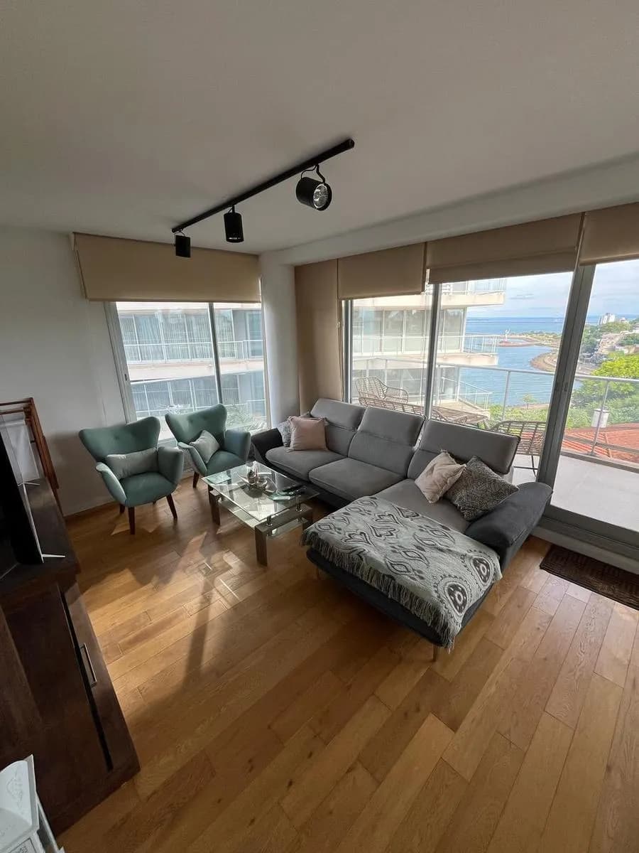 Departamento en de 2 dormitorios en Venta con vista al Rio