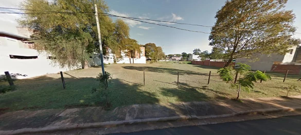 Lote en venta Laurel