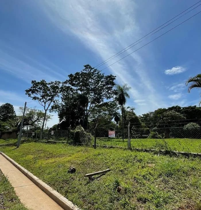Lote en venta Laurel