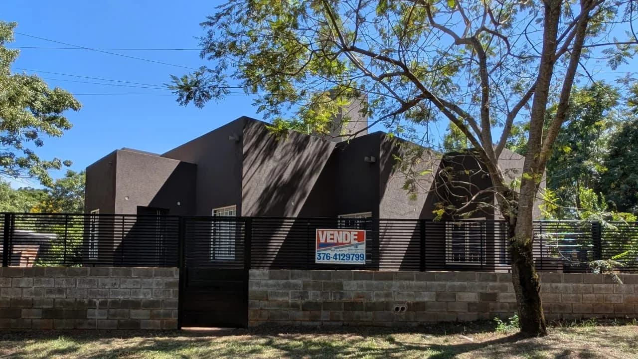 Casa en venta Barrio Del Lago 4 ambientes
