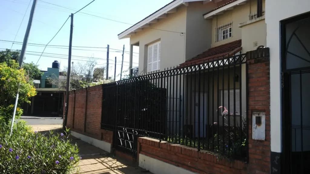 Casa en venta Villa Sarita 6 ambientes