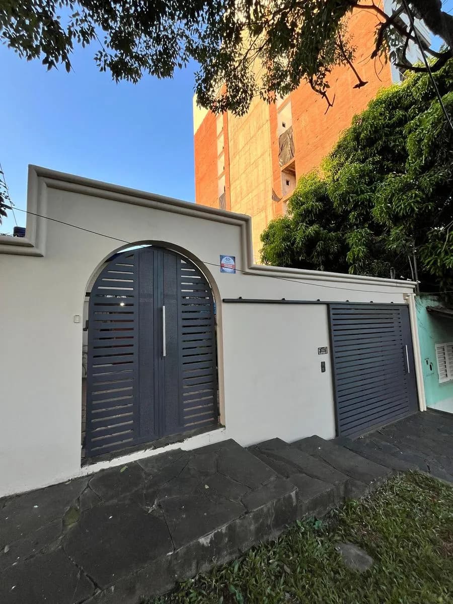 Casa en posadas de 4 dormitorios en Venta cerca de la Costanera