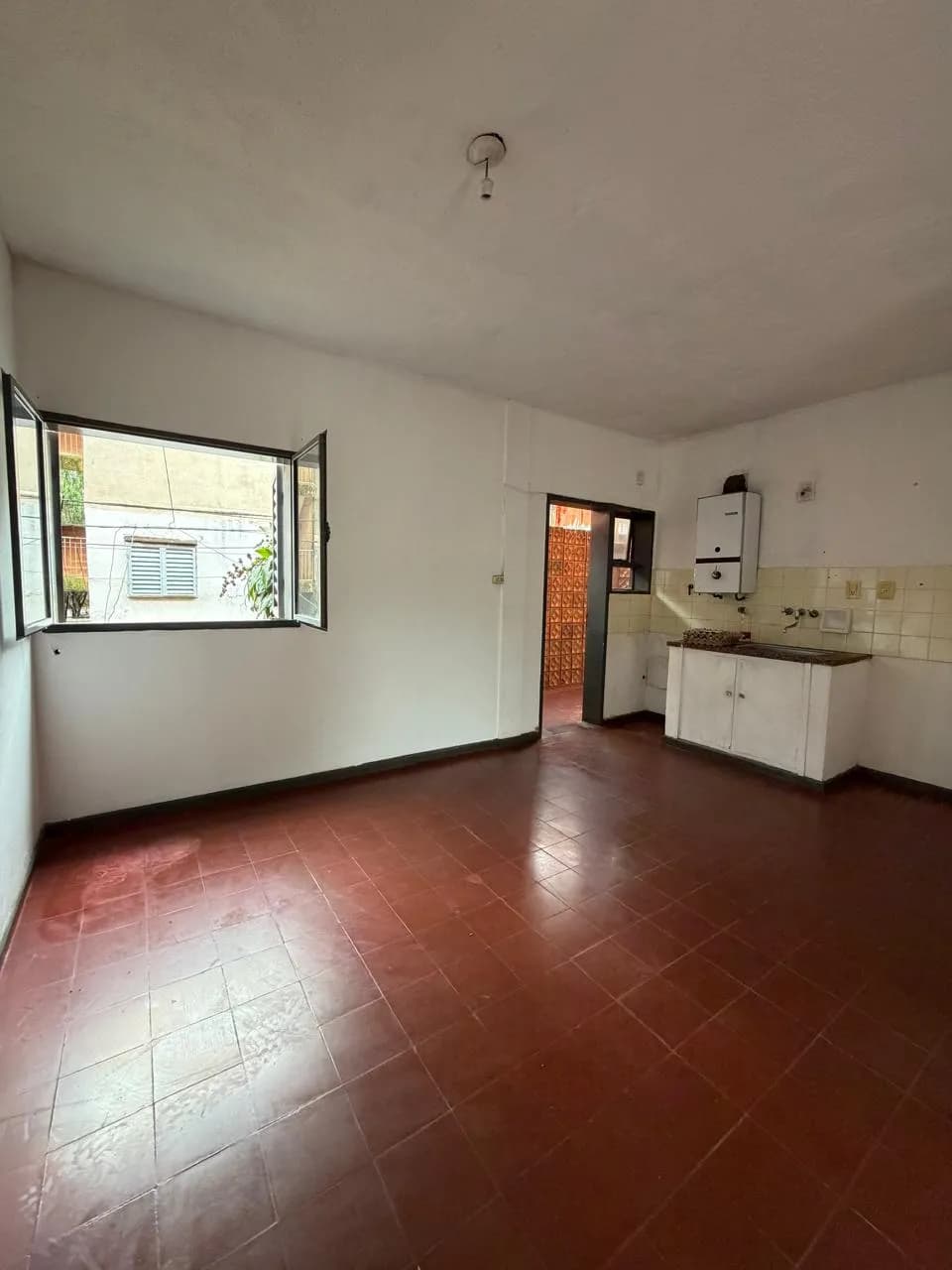 ALQUILER DEPARTAMENTO DE 3 DORMITORIOS EN ALQUILER – ZONA URQUIZA Y ARECO