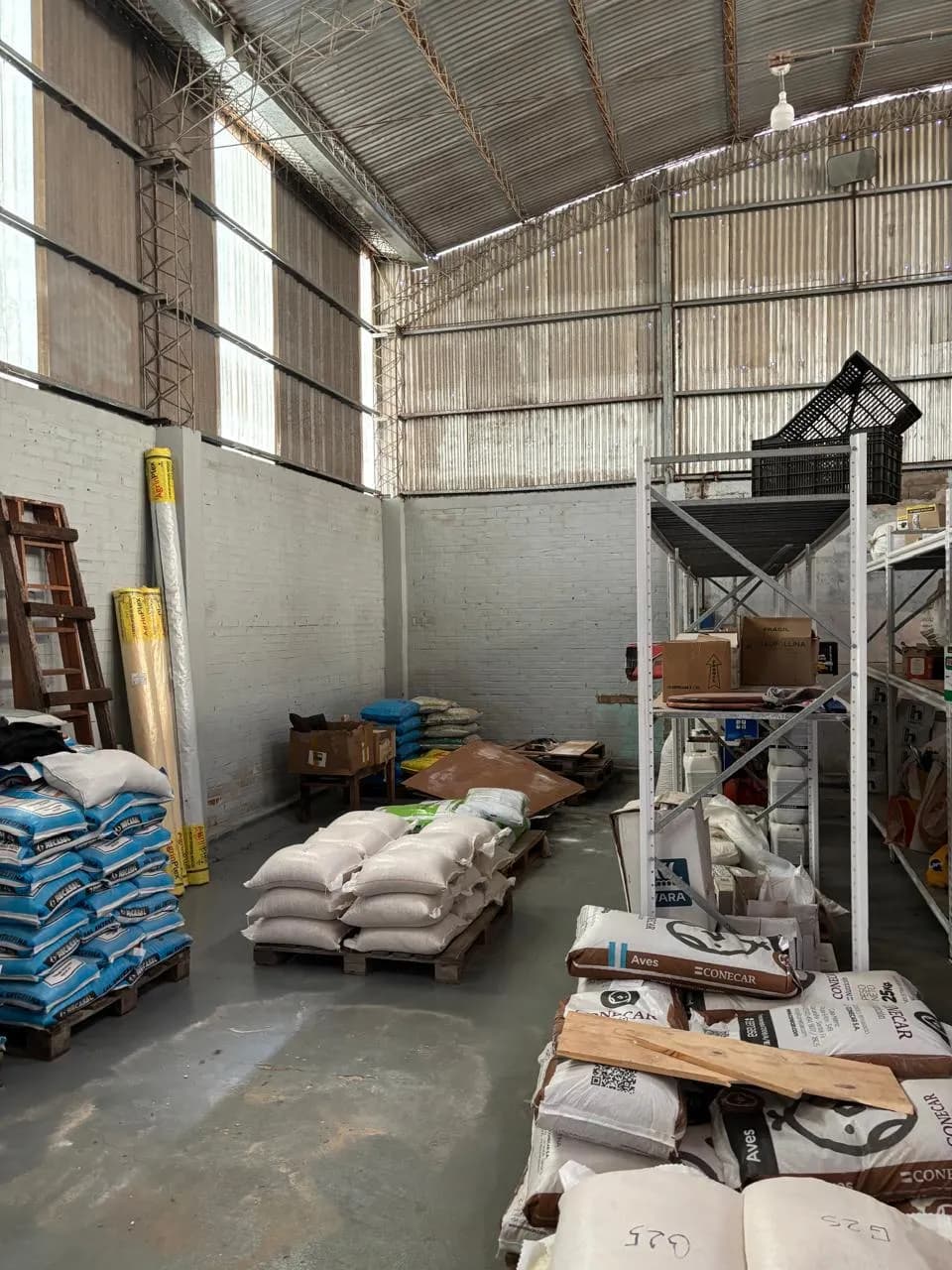 Unidad comercial en venta en Garuhapé – Ideal para logística, distribución e inversión