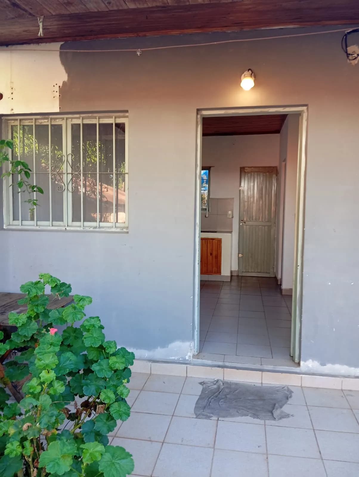 MONOAMBIENTE EN ALQUILER – ZONA SANTA CATALINA Y ACEVEDO