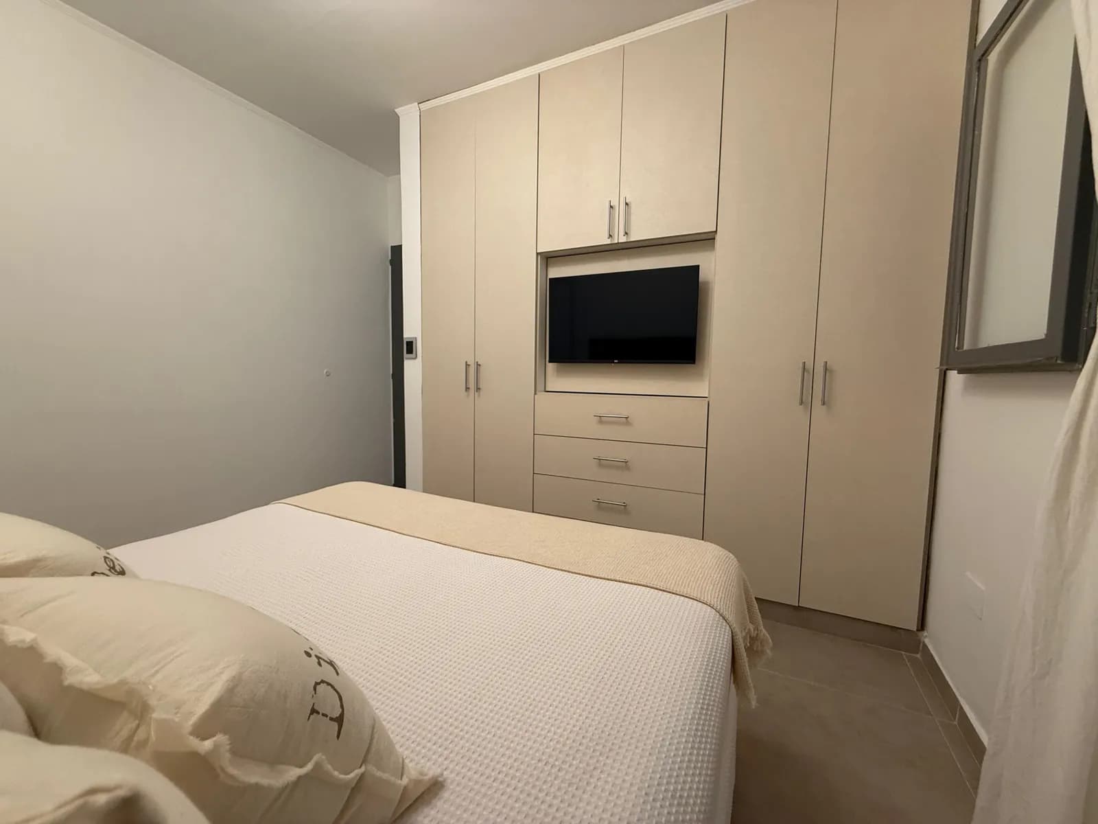 Casa en venta Av. López y Planes esquina Eva Perón