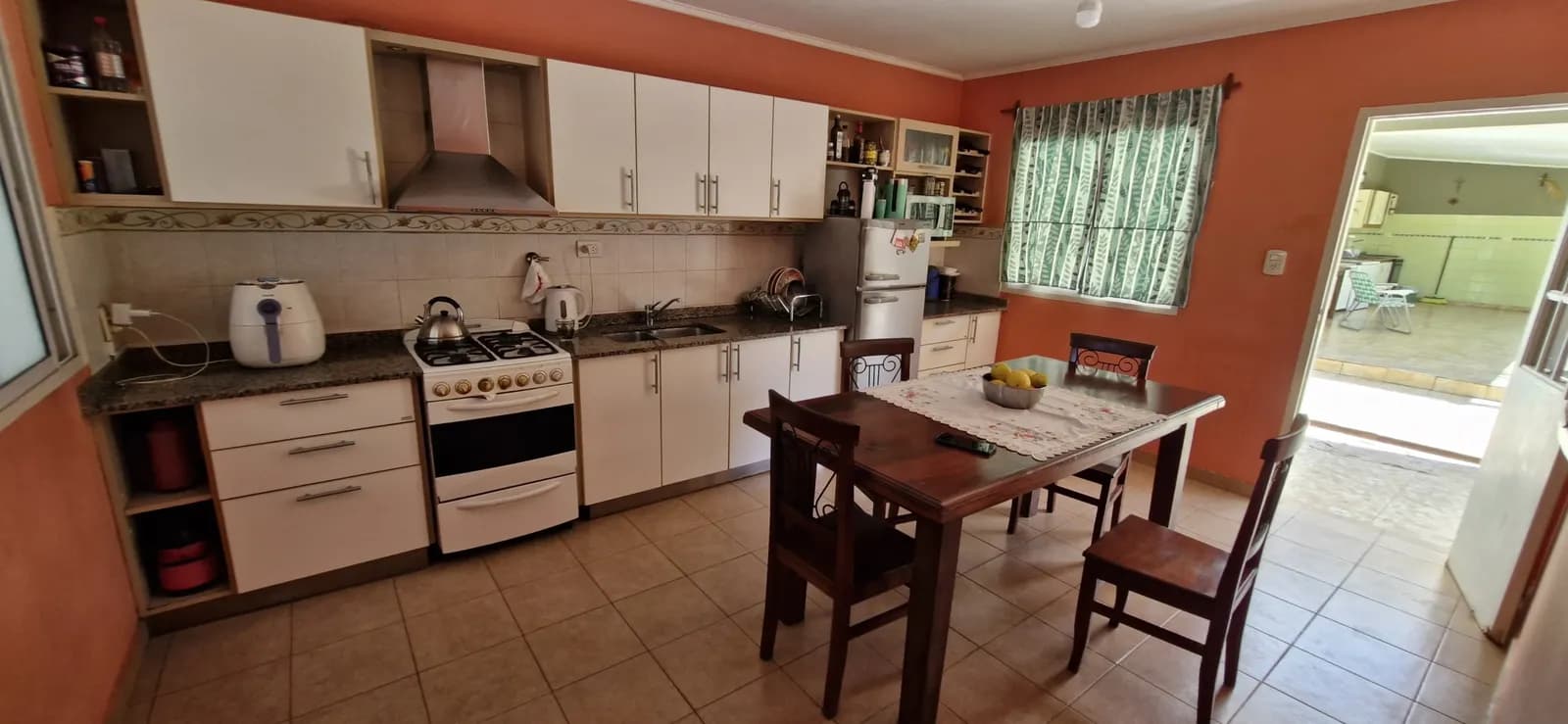 Casa en venta a metros de Av. Trincheras de San José – Máximo Paz 2945