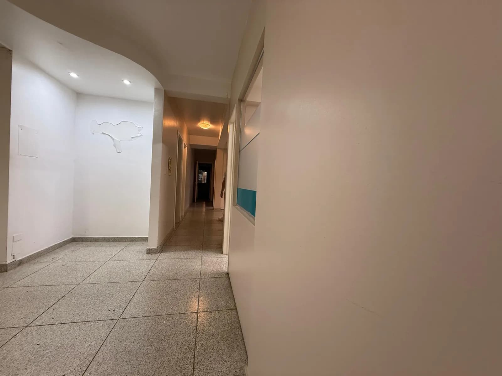 EN ALQUILER oficina premium – calle rioja y colón
