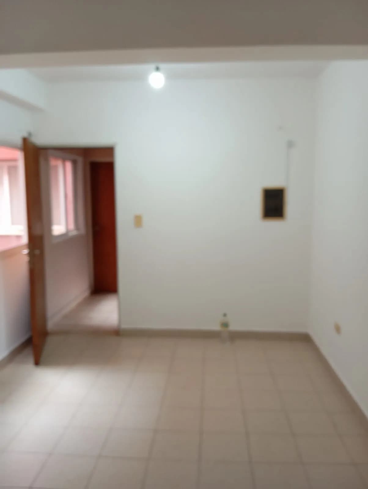 ALQUILER departamentos 2 dormitorios Tripoli y Av. Chacabuco