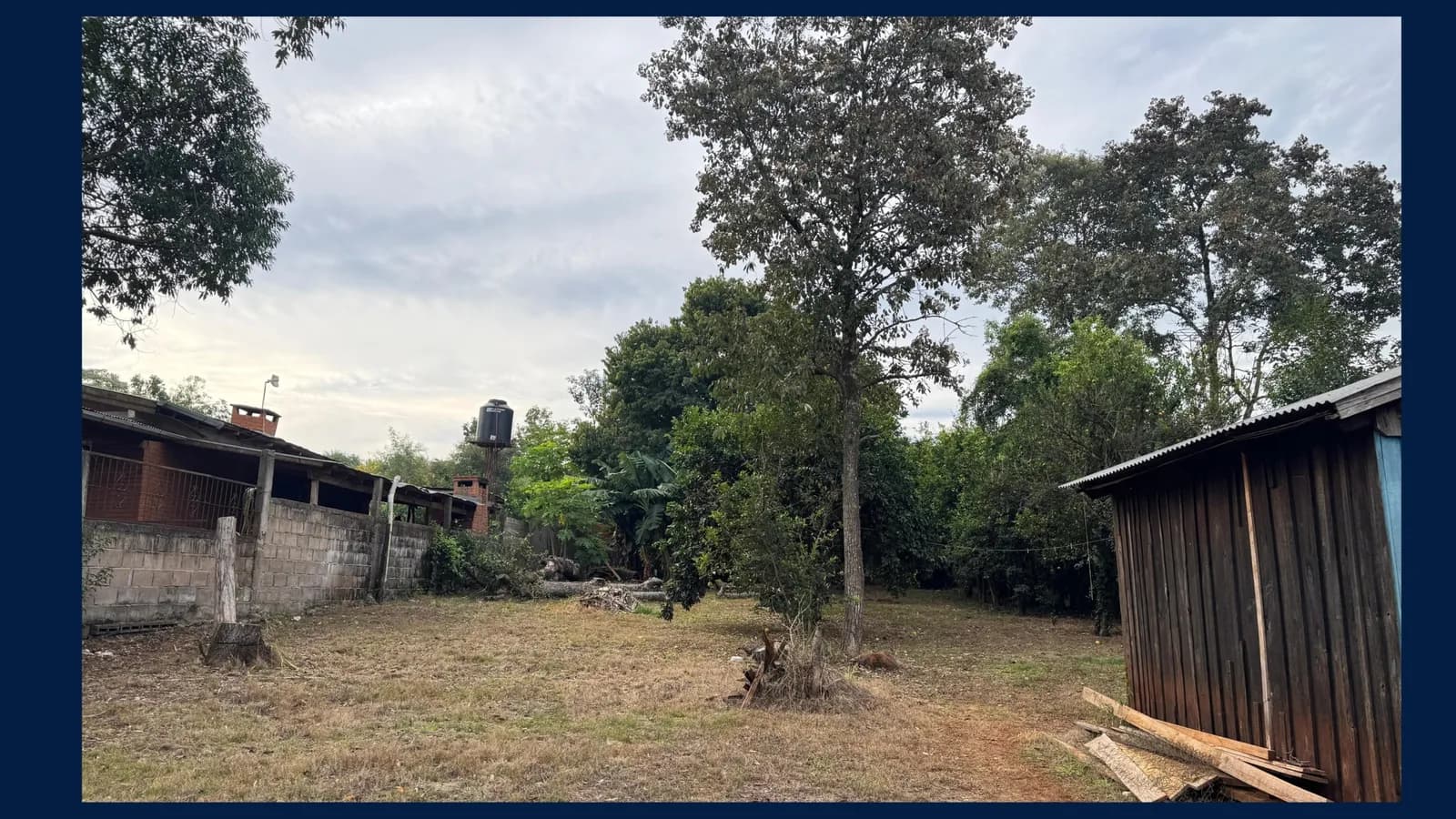 Terreno con Casita EN VENTA