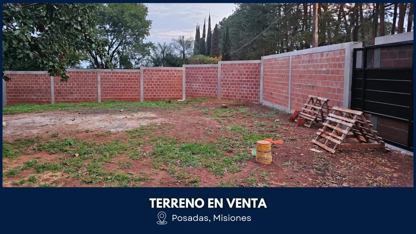 2 Terrenos Baldios en VENTA – (En Esquina con Muro)