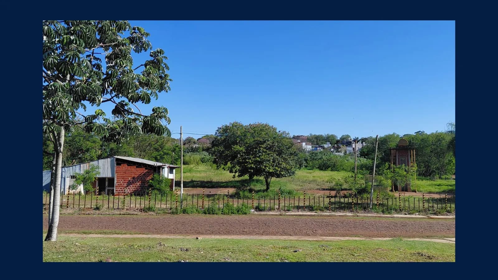 7 Lotes con Deposito en VENTA