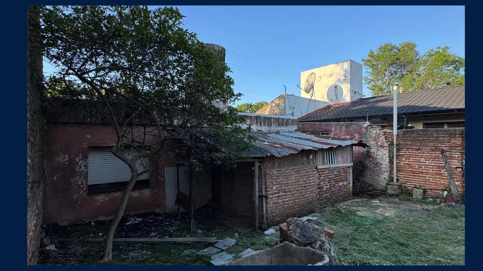 Casa a Reciclar o Demoler en VENTA