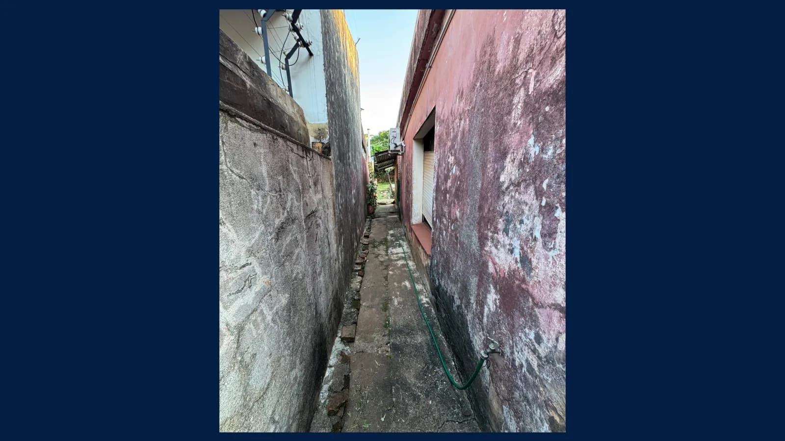 Casa a Reciclar o Demoler en VENTA
