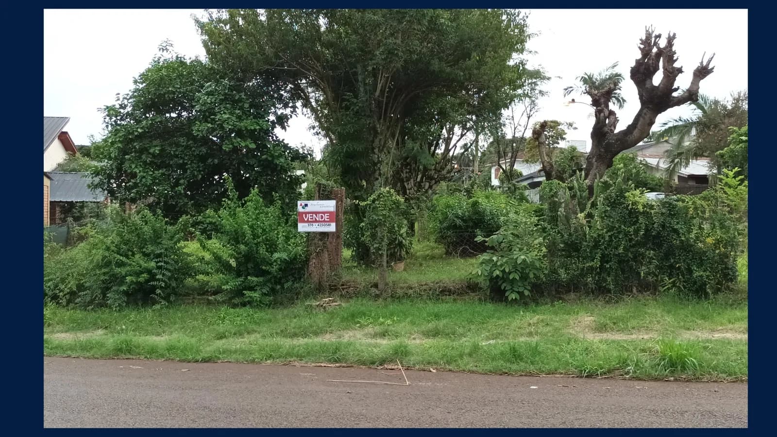 Terreno Amplio con Casita en VENTA