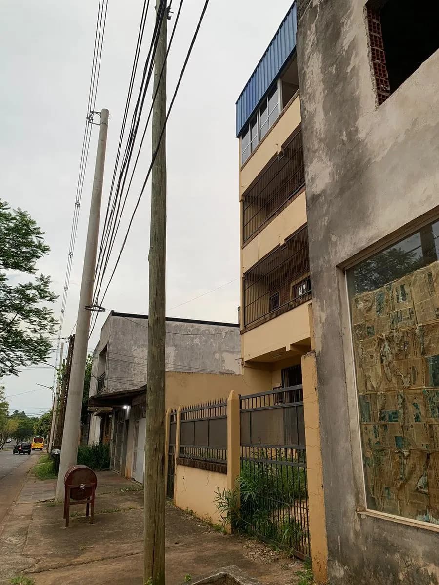 VENTA de edificio de departamentos Av. 115 al 2800