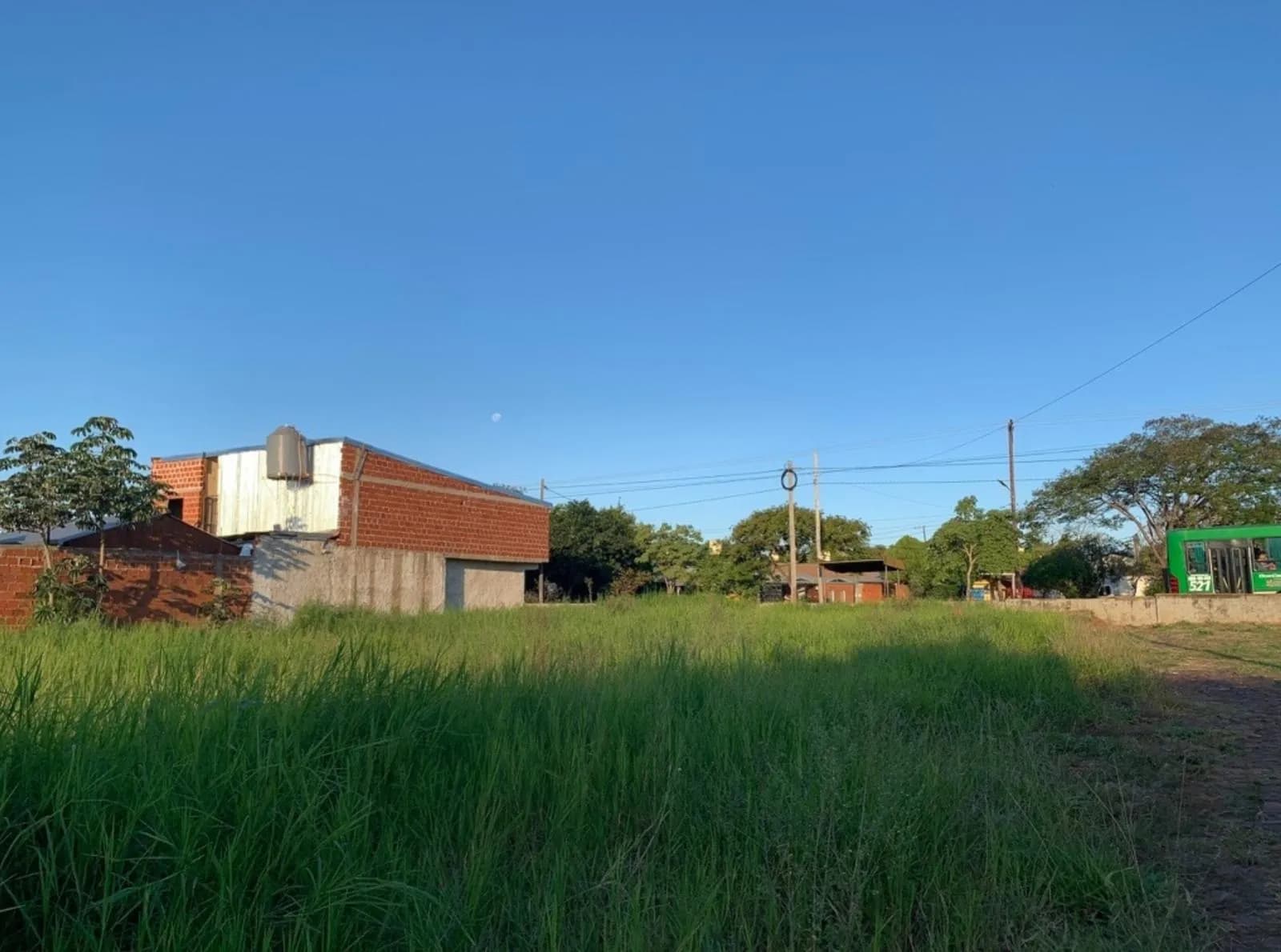 terreno en VENTA en Miguel Lanus sobre avenida de las misiones casi mar argentino
