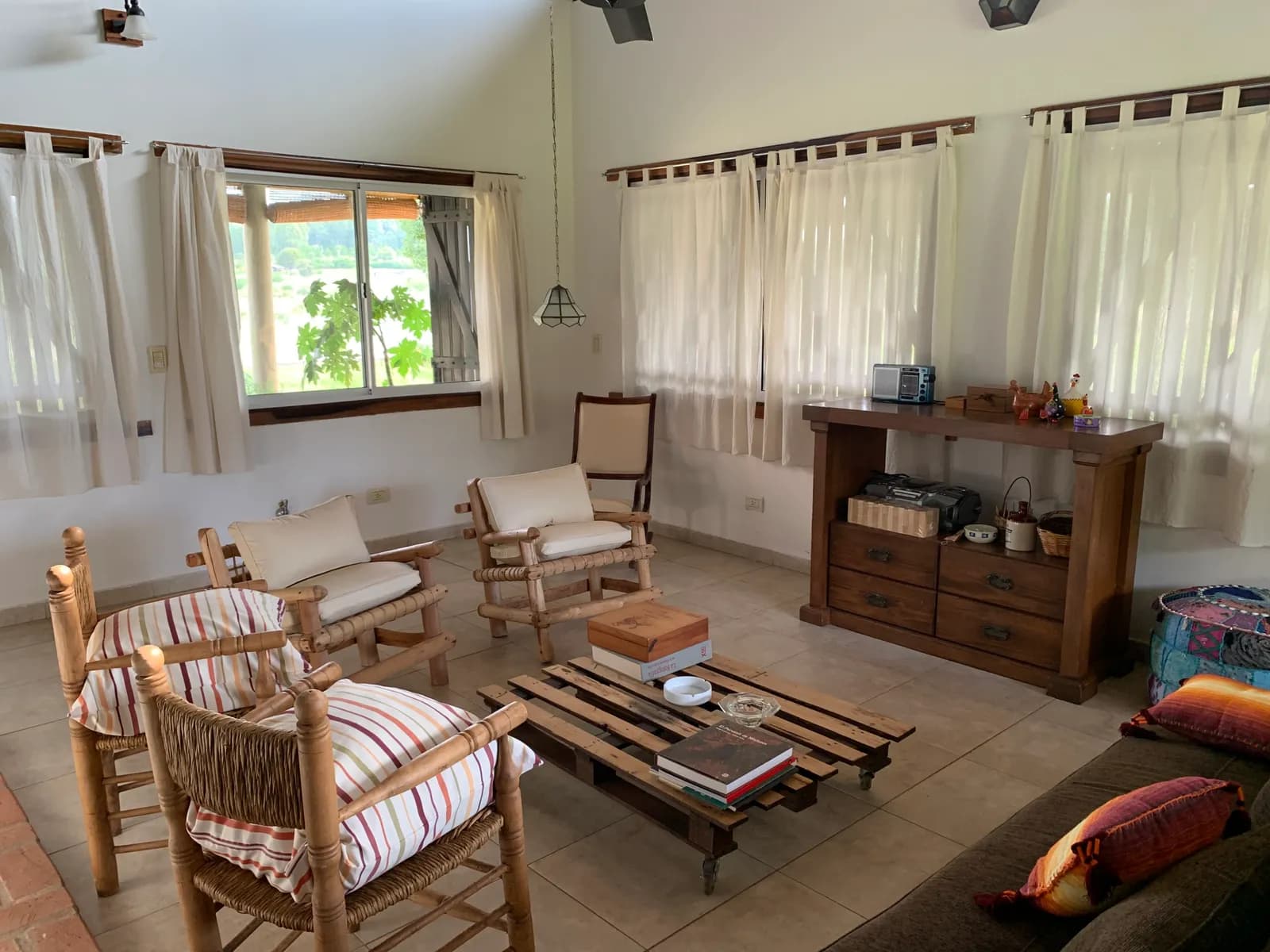 Chacra en venta en Garupa. 3Ha de terreno y mas de 240m2c.zona crucero del norte