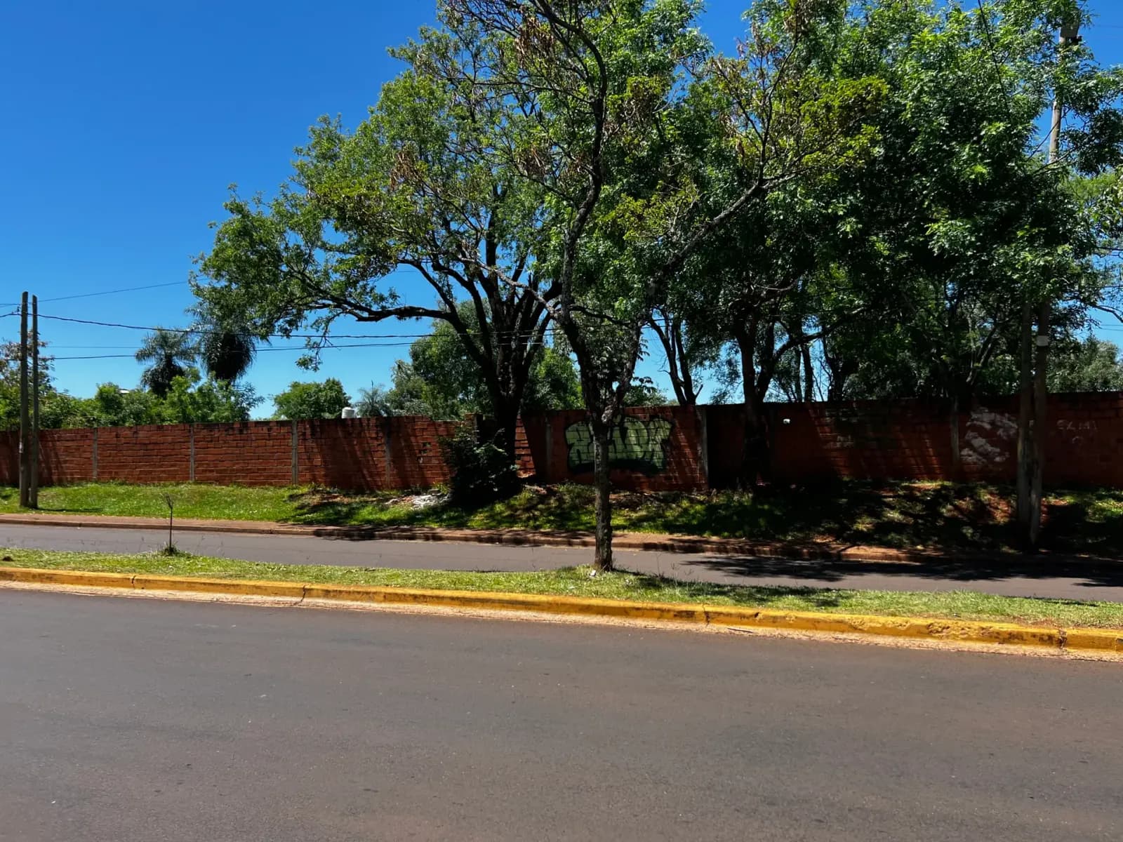Terreno Venta de Posadas. Más de 7000m2 sobre Avenida Chacabuco Posadas zona iglesia Santa Rita