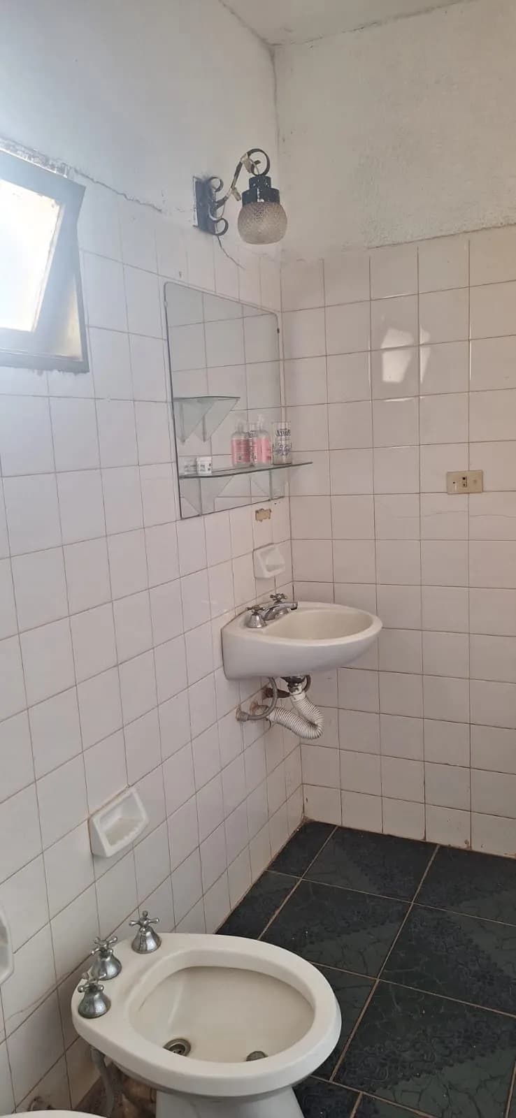 DUPLEX