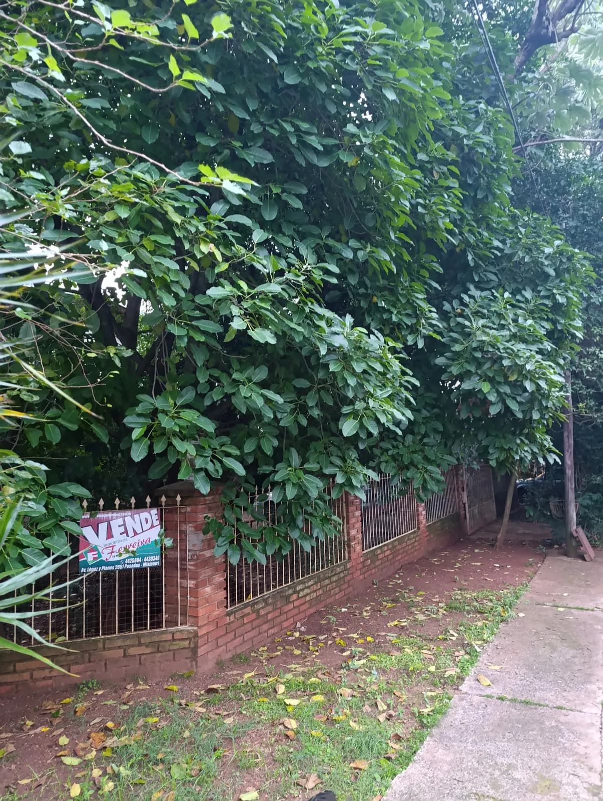 CASA EN VENTA DISPONIBLE