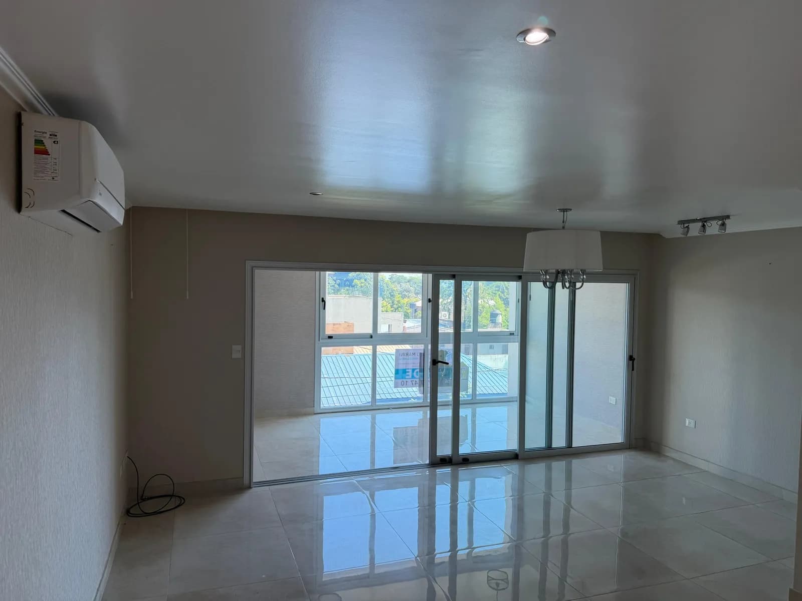 EN VENTA! Departamento en edificio Velvet