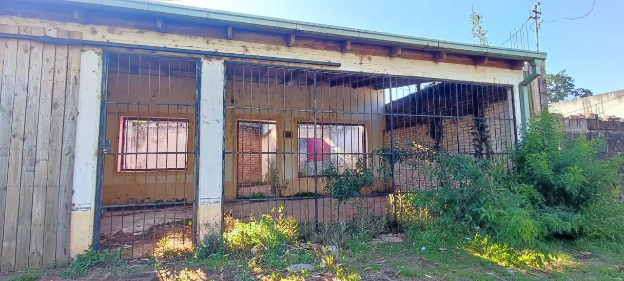 TERRENO CON CONSTRUCCIÓN A RECICLAR O DEMOLER – LAS HERAS