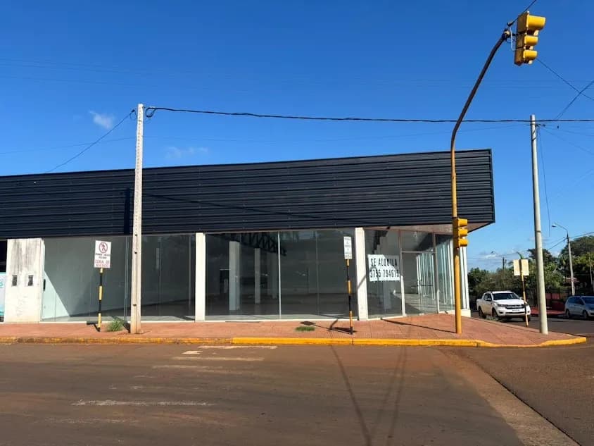 SE ALQUILA LOCAL COMERCIAL