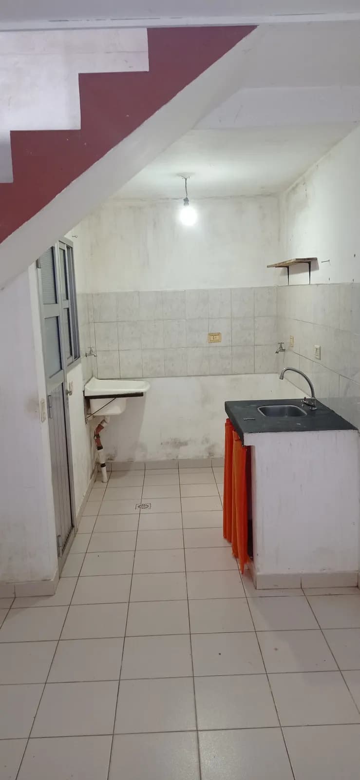 ALQUILO DEPARTAMENTO DÚPLEX DE 1 DORMITORIO ZONA UNAM