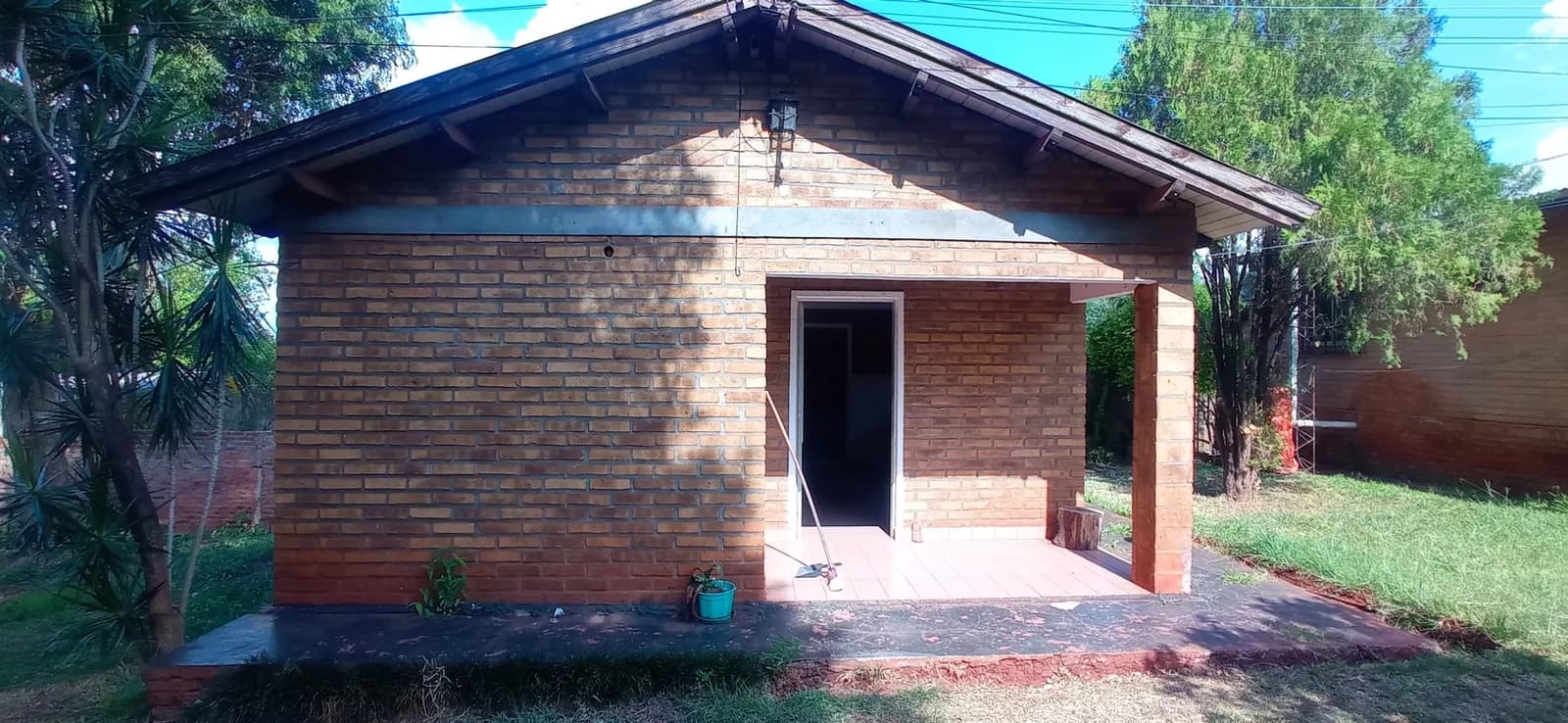 ALQUILO CASA DE 2 DORMITORIOS. ZONA UNAM