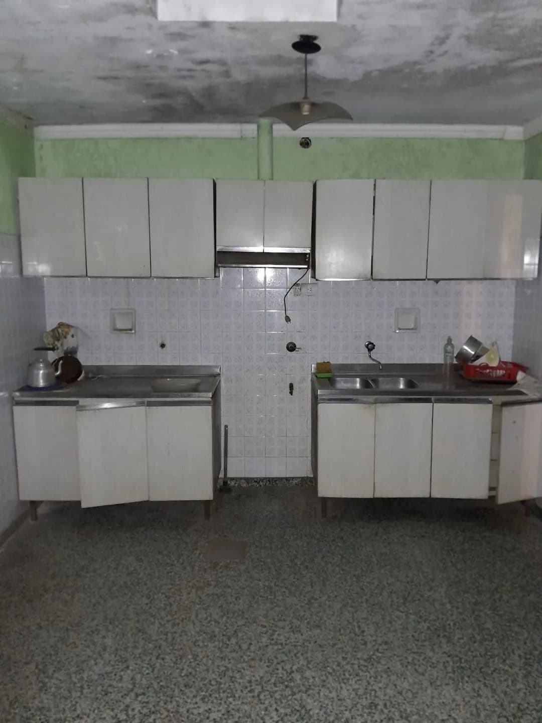 CASA DE 4 DORMITORIOS EN VENTA!!