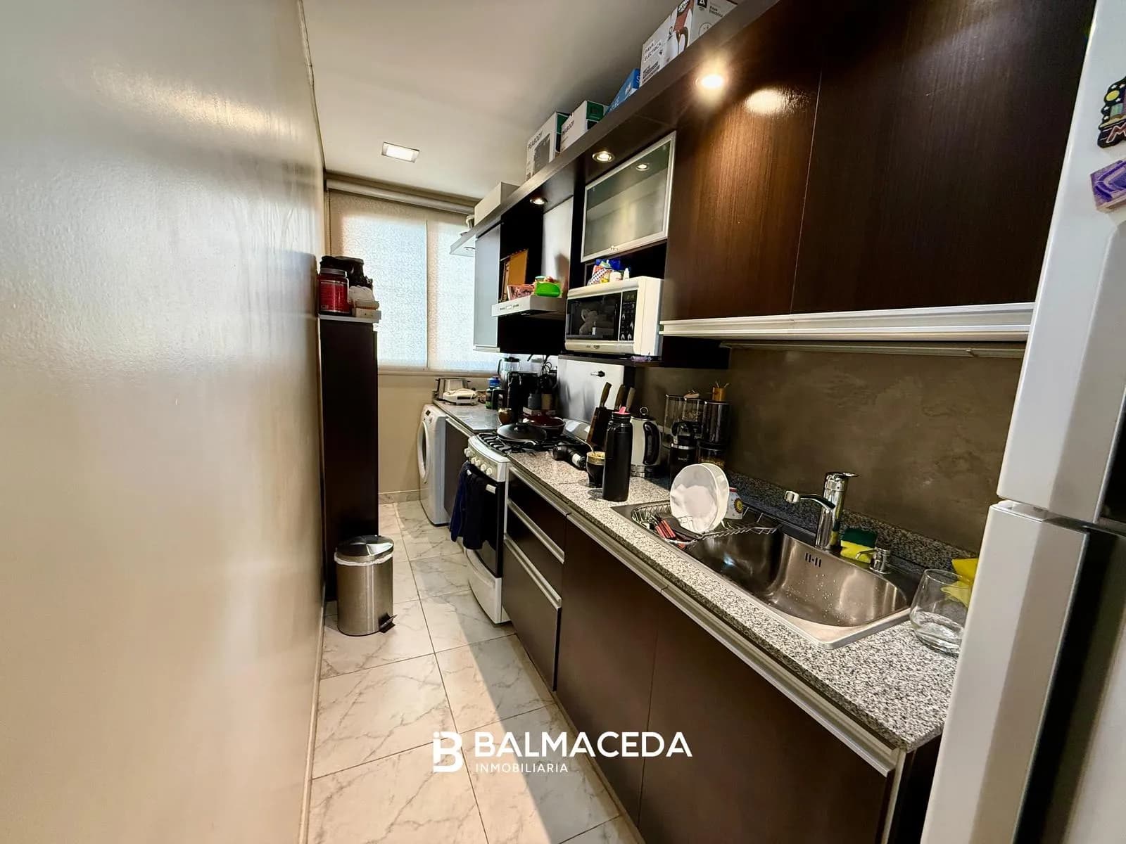 EXCELENTE DEPARTMENTO EN VENTA DE 3 DORMITORIO CON COCHERA - VILLA SARITA