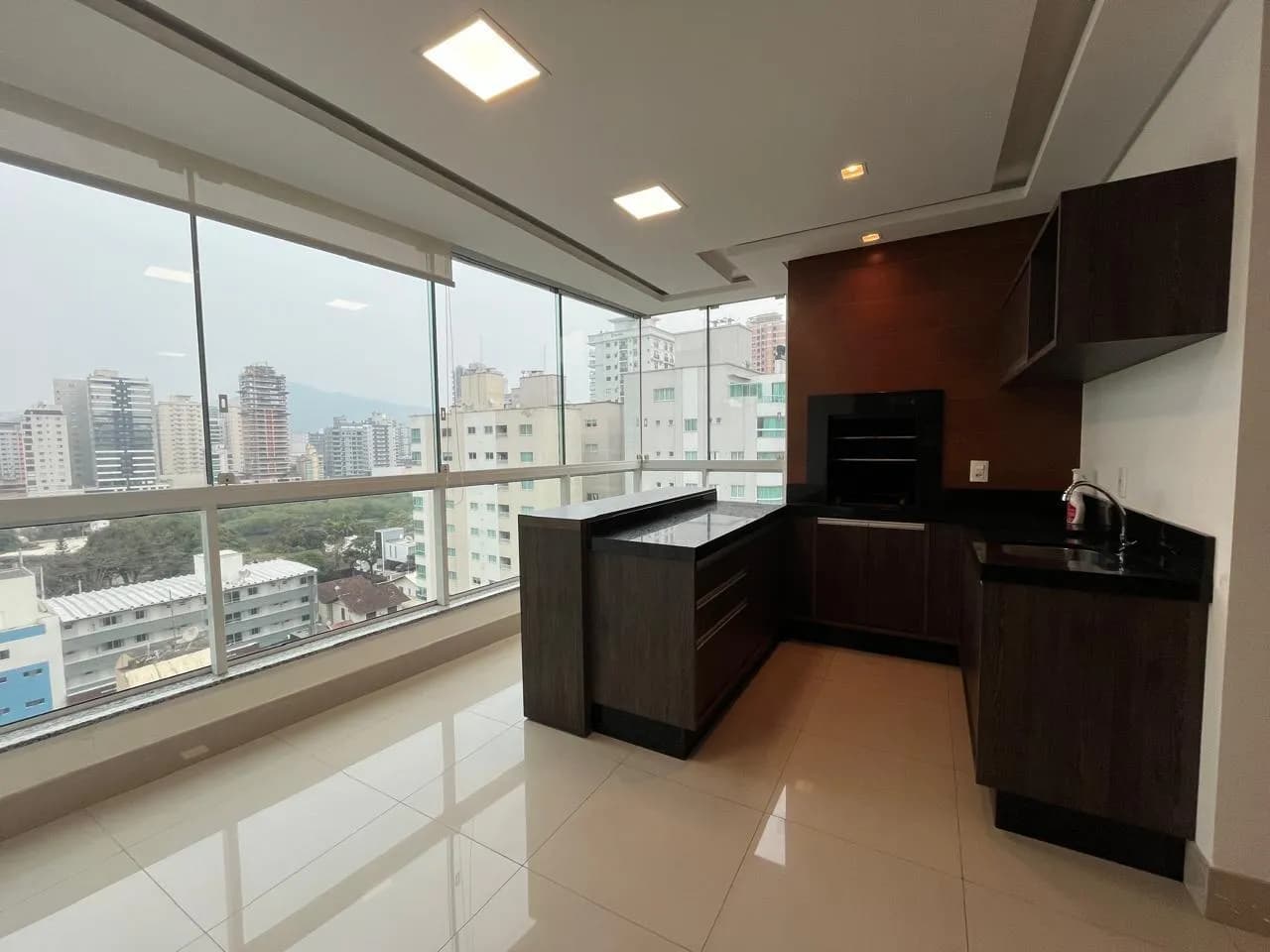 Departamento en Meia Praia BRASIL