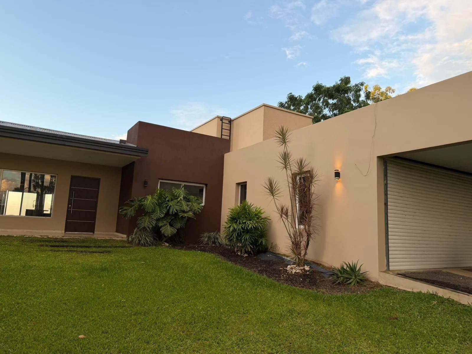 Casa en Sangara