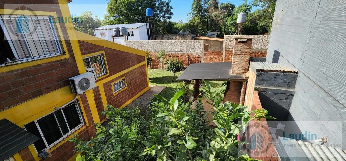 Se vende complejo de departamento para estudiantes - Posadas