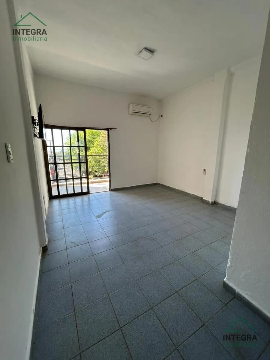 Departamento en alquiler sobre Av. Santa catalina
