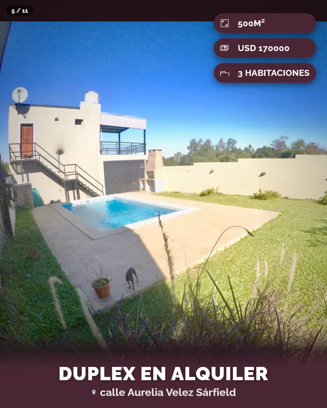 Dúplex moderno con piscina y jardín