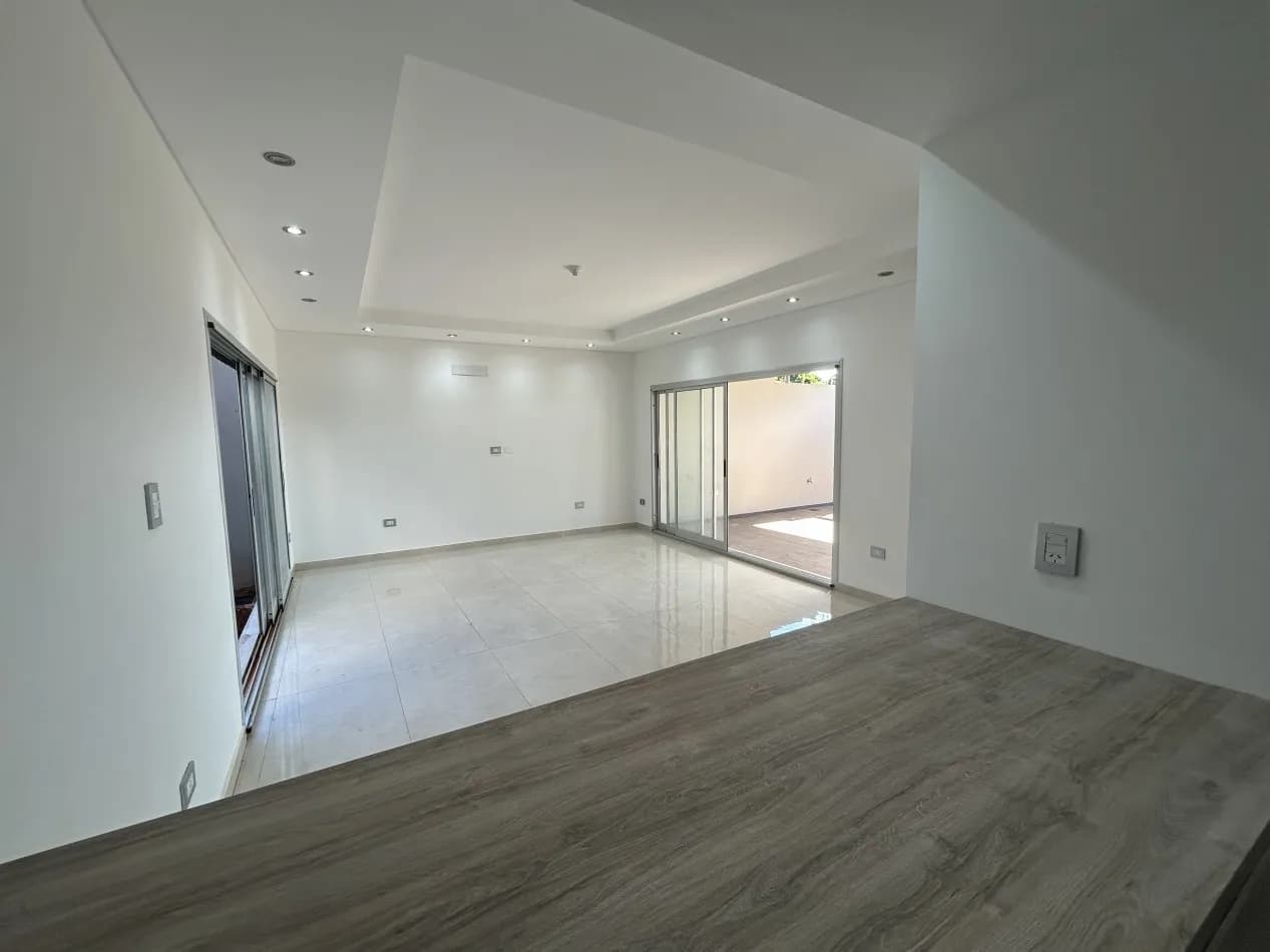 DUPLEX DE 3 DORMITORIOS EN VENTA