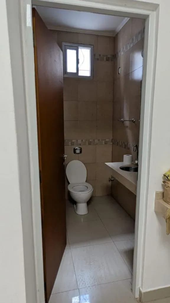 Alquiler de excelente local de gran magnitud en el centro de Posadas, Misiones