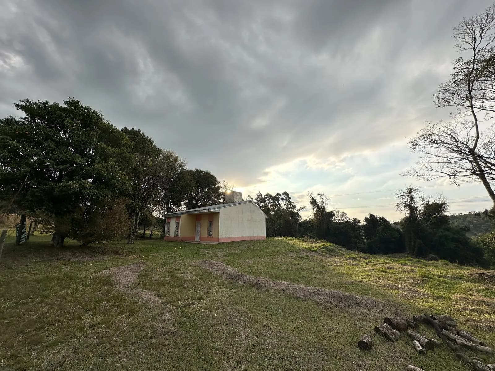 En Venta Chacra de 54 hectáreas con Casa sobre Ruta 14 en Piñalito Sur, Misiones