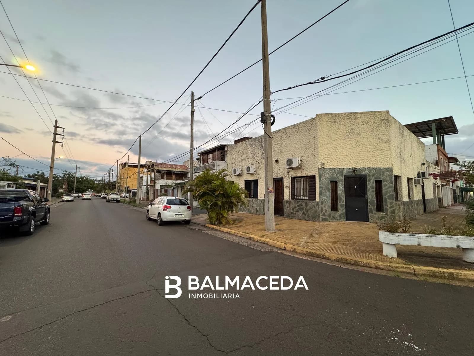CASA EN VENTA - CON POSIBILIDAD DE AMPLIACION - VILLA SARITA - POSADAS MISIONES