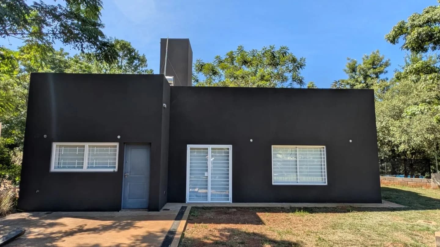 moderna casa en barrio del lago candelaria