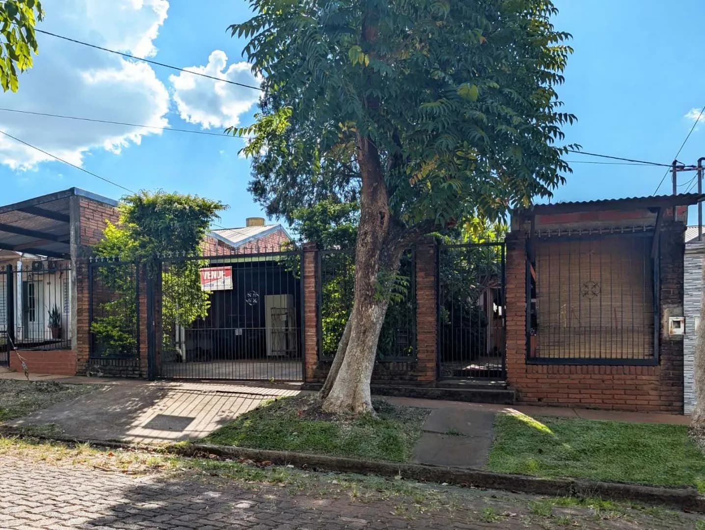 CASA EN VENTA ITAEMBE MINI - 3 DORMITORIOS