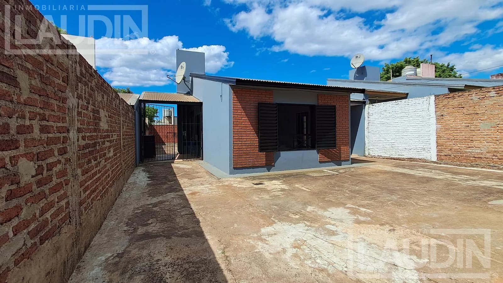Casa en alquiler en Itaembé Mini