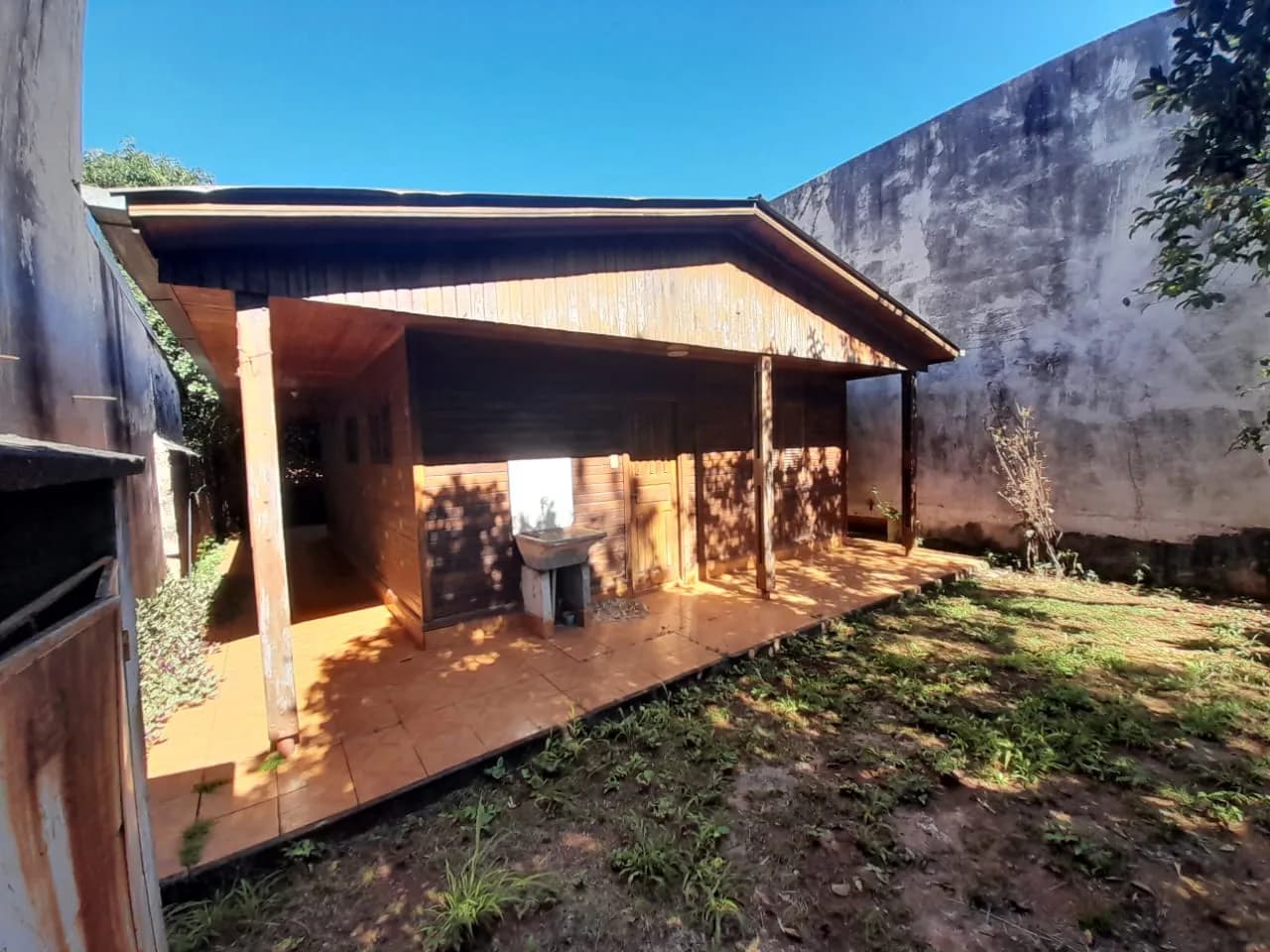 Casa tipo cabaña sobre terreno de 398 m² en venta, Microcentro de Posadas