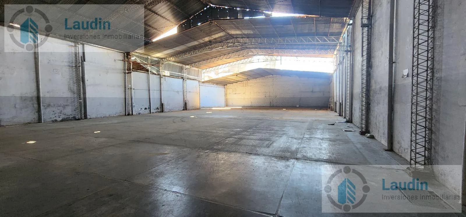 Se alquila oficinas con deposito en centro de Posadas