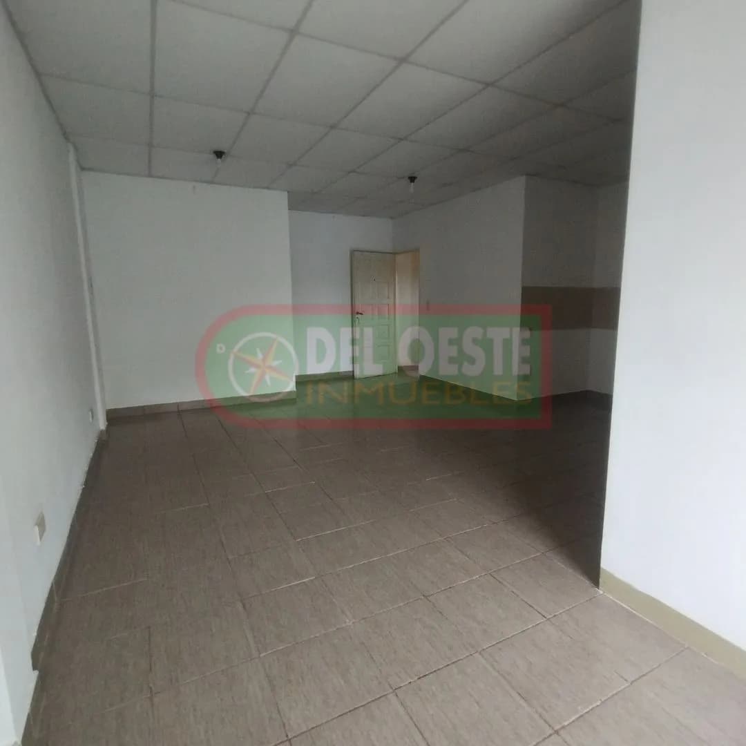 Alquiler de Departamento 1 dormitorio S/ Av. Eva Peron casi Centenario