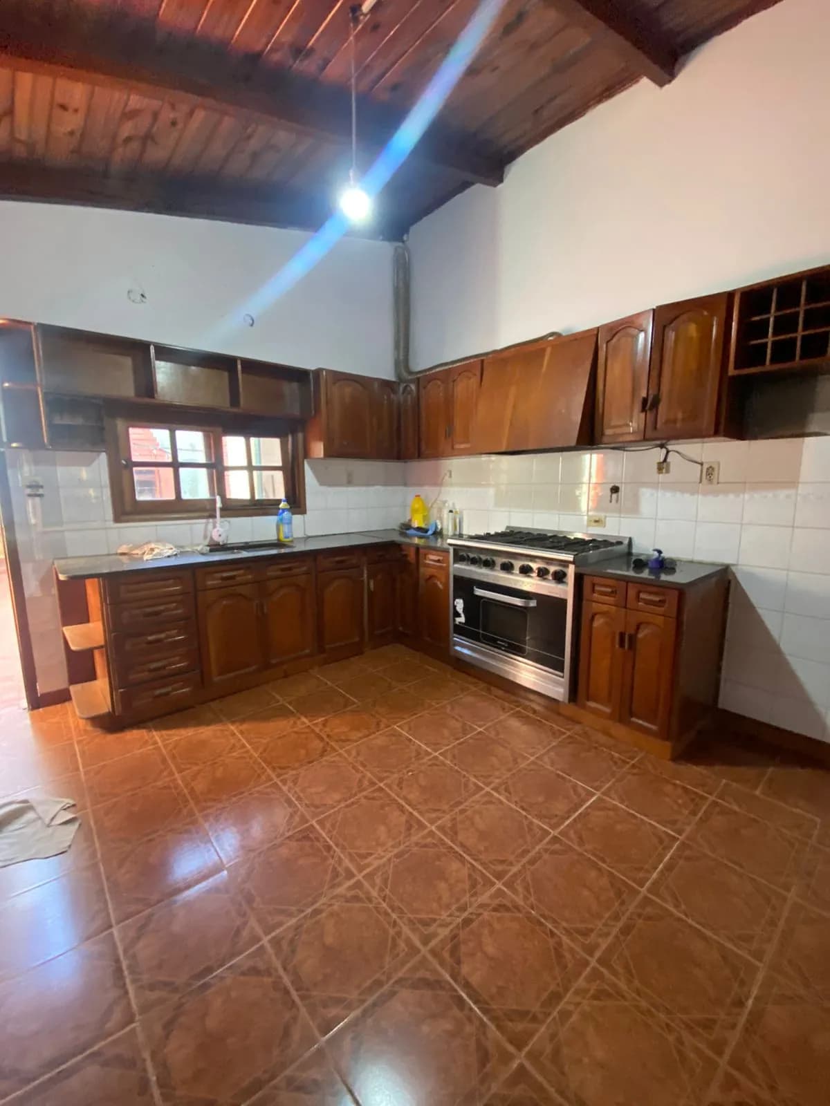 Casa en Venta Bº Luz y Fuerza z/ Sta Catalina  e Ituzaingo , 3 dormitorios con patio.