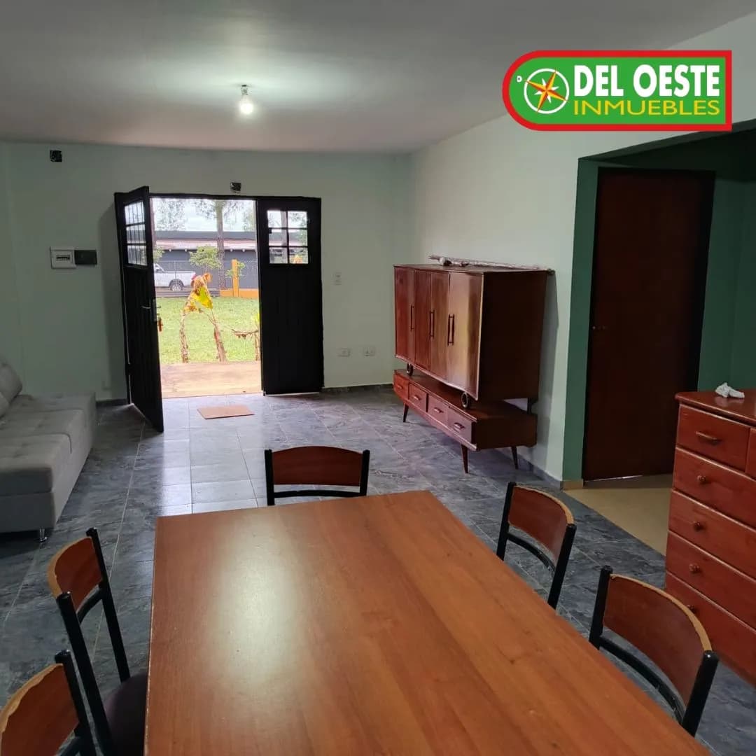 Casa  en Venta Barrio El Lago Candelaria  2 Dormitorios y Patio.
